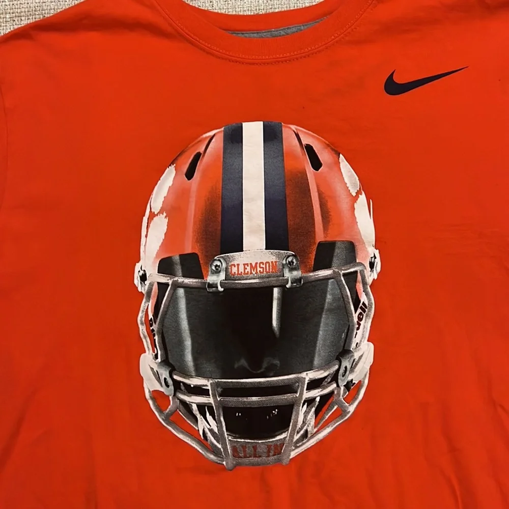 Clemson Football Nike T-Shirt - Picture 1 of 4